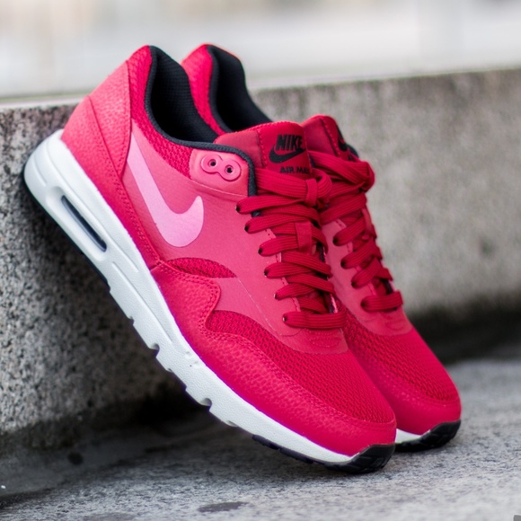 Nike Shoes - Women's Air Max 1 Ultra Essential (Size 8.5)